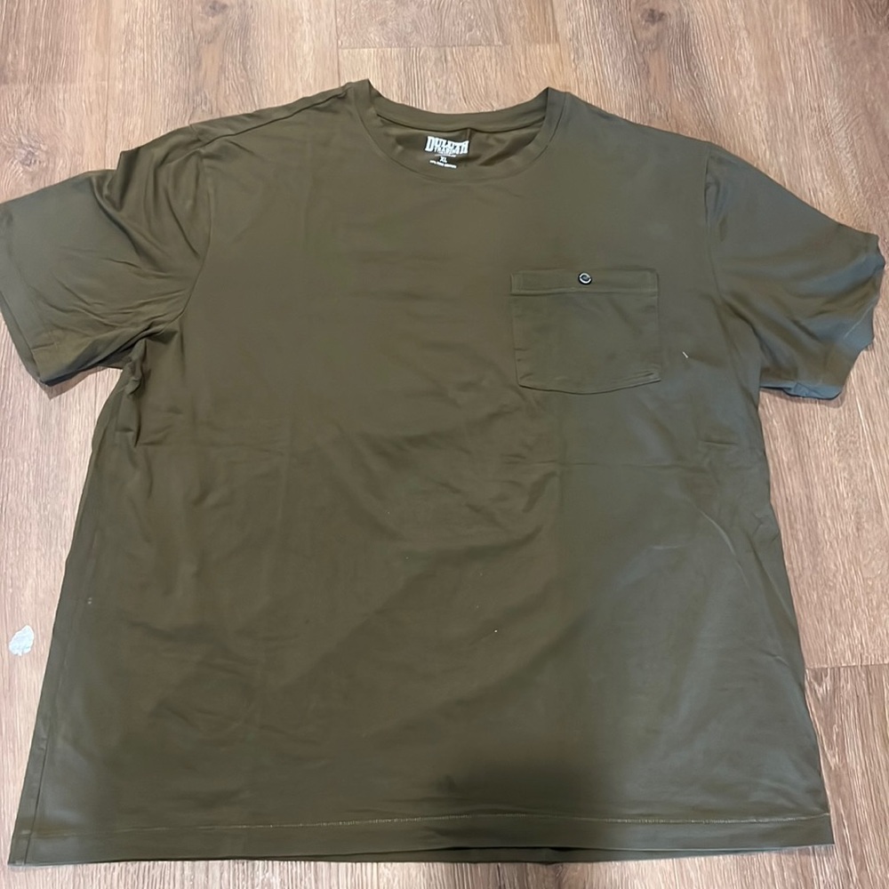Duluth dang soft crew neck shirt with Pocket standard fit